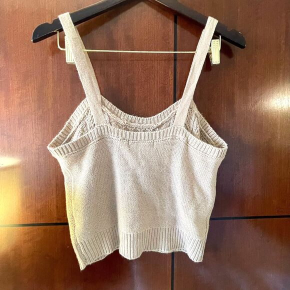Almost Famous Women's Shirt Acrylic Cream Knit Tank Top Sweater Size M - Picture 3 of 7